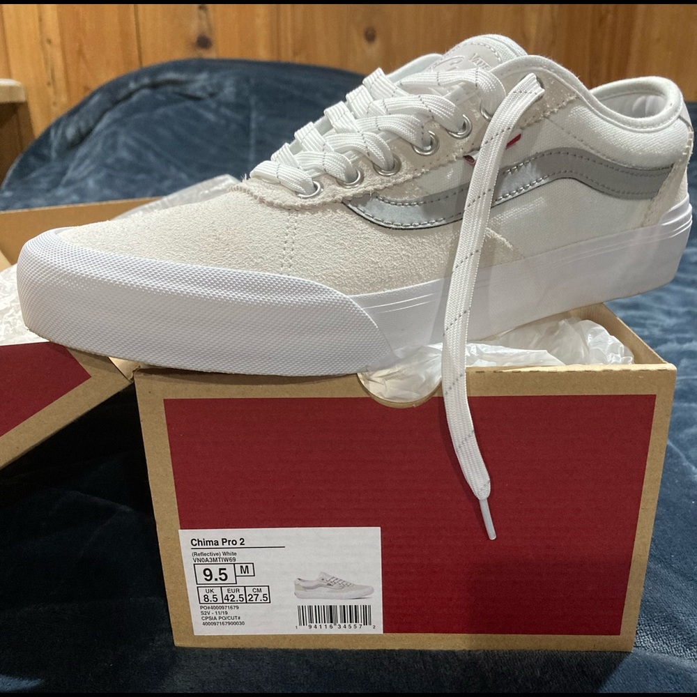 Vans Chima Pro 2 (Reflective) White size 9.5